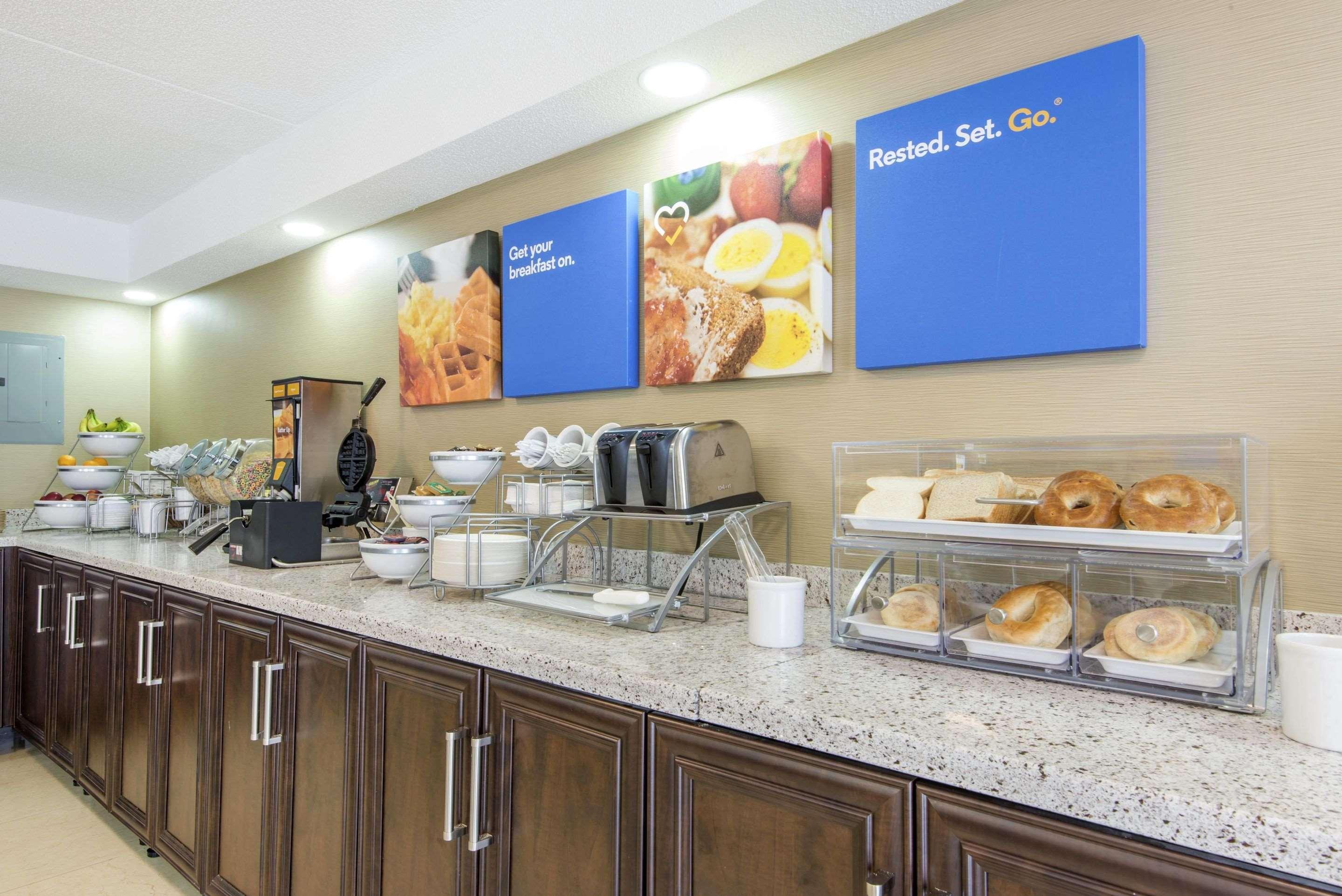 Comfort Inn Lakeshore Север Бэй Экстерьер фото